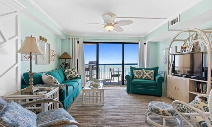Cherry Grove Beach Copropriété | Oceanfront Condo & Pool in Myrtle Beach