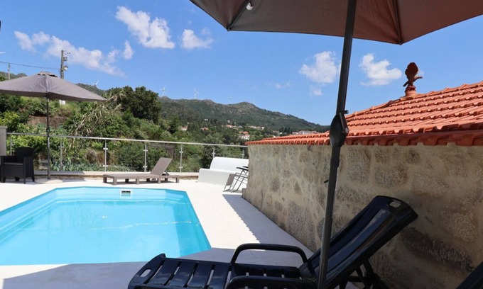 Tondela Maison | MyStay - O Palheiro | One-Bedroom House