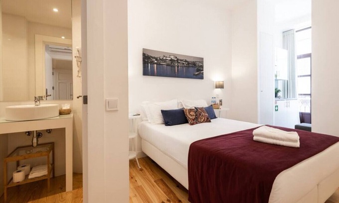 Uniao de Freguesias do Centro Hôtel | MyStay - Porto Centro studio with balcony in the city center