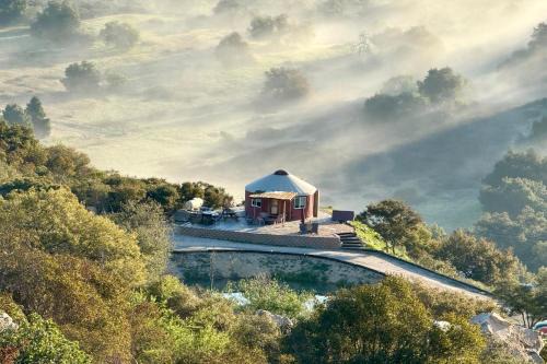Fallbrook Appartement | Mystical Mongolian Yurt in Fallbrook with Views!