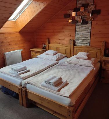 Zdar Nad Sazavou Maison | Nábřežní terasy