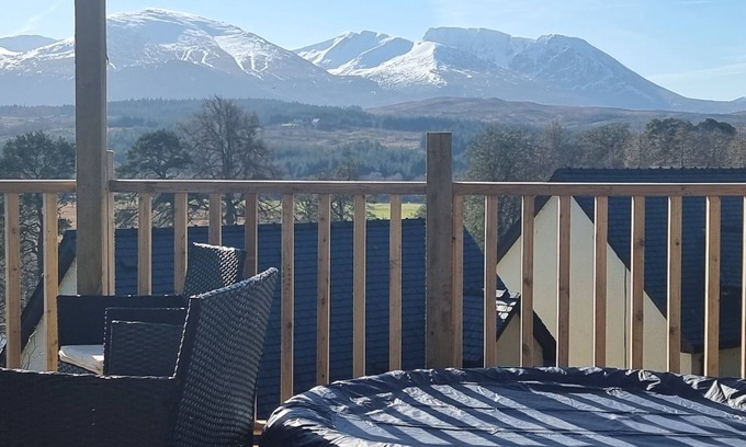 Spean Bridge Maison | Nadurra But and Ben -Where the Ordinary Becomes Extraordinary!