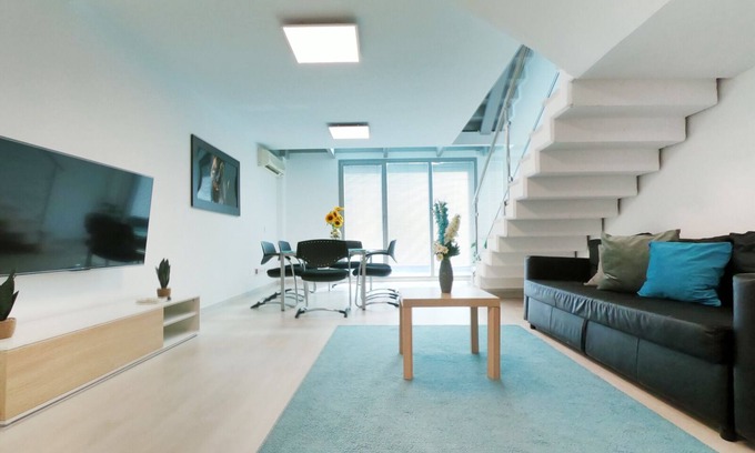Hortaleza Appartement | Naffah A B and C Triplex of 4 bedrooms
