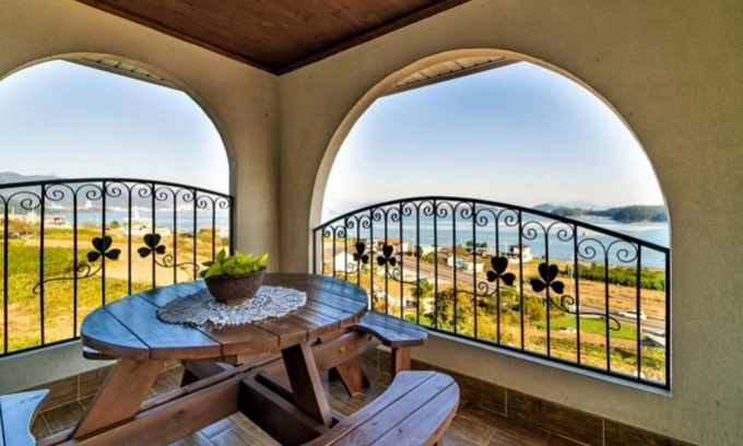 Namhae Maison | Namhae Landscape Pension