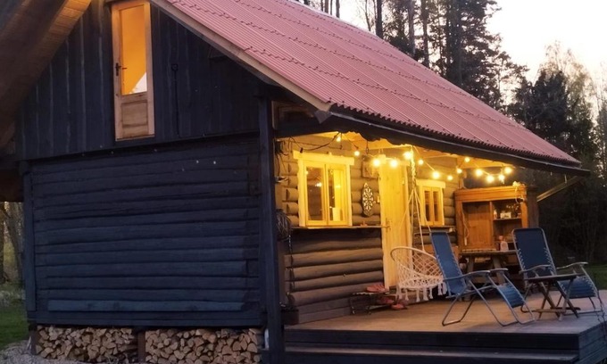 Mikeltornis Maison | Namiņš Guntas