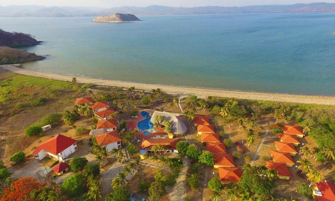 La Cruz Hôtel | Nandel Beach Resort