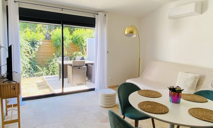 Nans-les-Pins Maison | Nanséa Lodge in Provence