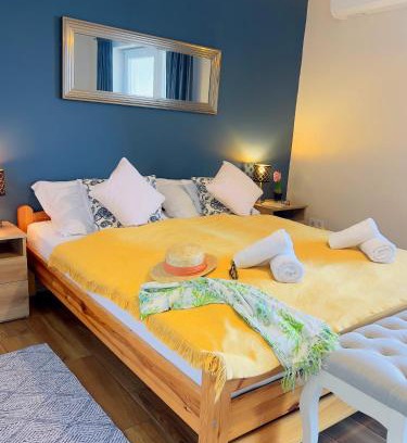 Szigliget Maison | Napkelte Vendégház
