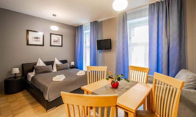 Prague 2 Appartement | National Museum Apartment by Ruterra