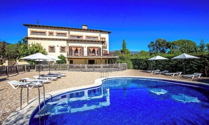 Sant Pere de Vilamajor Villa | Nature et tranquillité pour 24 personnes - à 30 km de la plage !