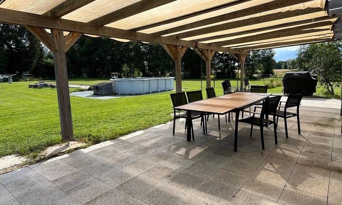 Briaucourt Maison | Nature gîte with cinema room and swimming pool - Ideal for families and groups of friends!