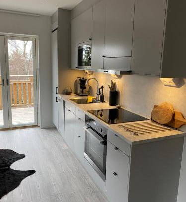 Jarvso Appartement | Naturnära boende i vackra Järvsö - F