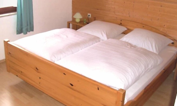 Bohmischbruck Appartement | Naturnaher Urlaub auf dem Bauernhof - Ferienhaus mit Großem Garten