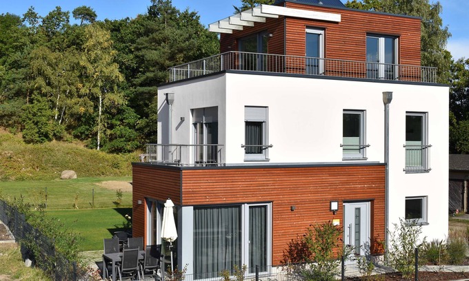 Krakow am See Maison | Naturpark-Ferienhaus-See-Fasssauna-Kamin-5 étoiles-110m² - maison de vacances Egret
