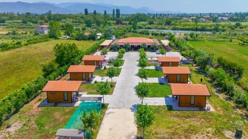 Lezhe Station Balnéaire | Natyra e Ishullit -Resort-