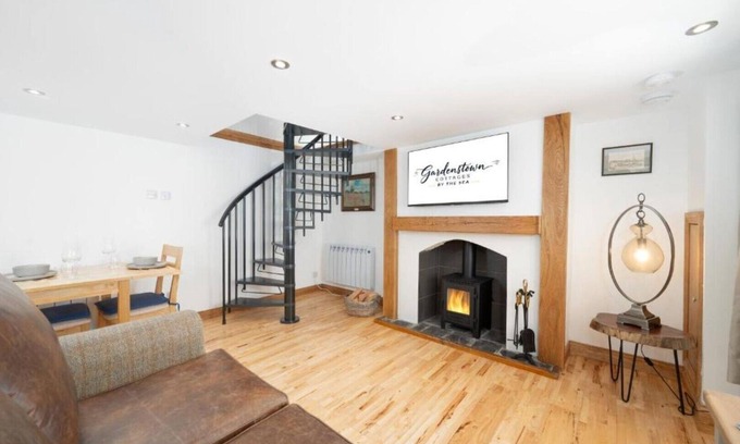 Banff Maison | Nautical Nook, 16 Seatown, Gardenstown