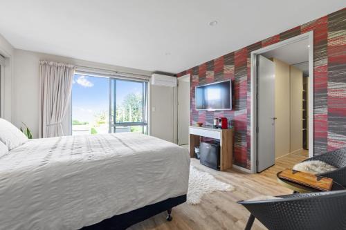 Papamoa Beach Maison | Nautilus Retreat