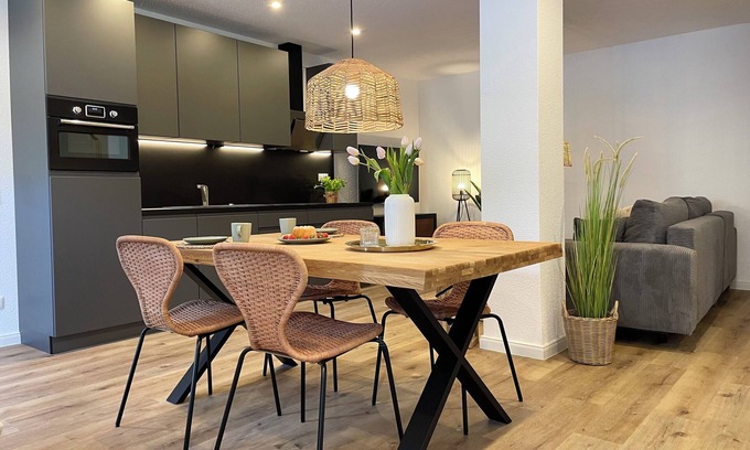 Sahlenburg Appartement | NB 4- Luxuriösen Ferienwohnung mit Privater Sauna und Whirlpoolbadewanne