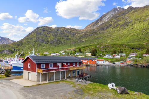 Flakstad Appartement | NE Leilighet-rorbu