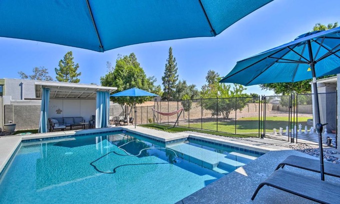 Dobson Ranch Maison | Near Golfing Mesa Escape with Pool and Yard