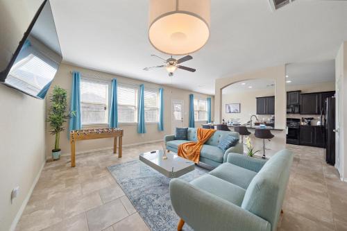 Houston Maison | Near Iah Houston Home Yard Bbq Games Wi-fi Pets