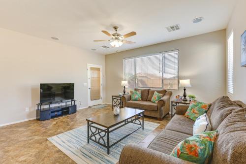 Maricopa Maison | Near Parks and Golf Maricopa Home with Covered Patio!