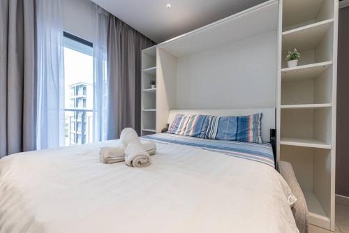 Shah Alam Appartement | Near Subang Airport DK Impian Balcony Room 1-2 pax