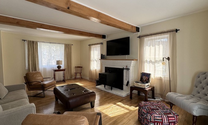 Lebanon Springs Maison | Near Tanglewood: Historic Summer Retreat