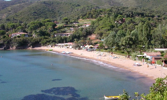 Naregno Appartement | Près de la plage bellisima Straccoligno soigné appartement.