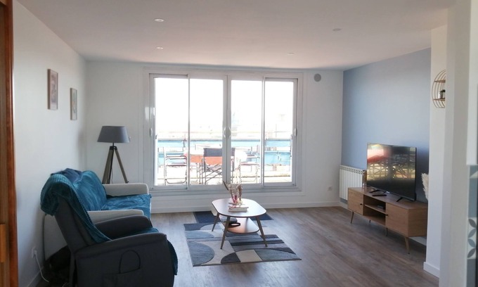 Dax Appartement | Proche Gare et Cures, Appart F3 avec vue sur le vieux DAX