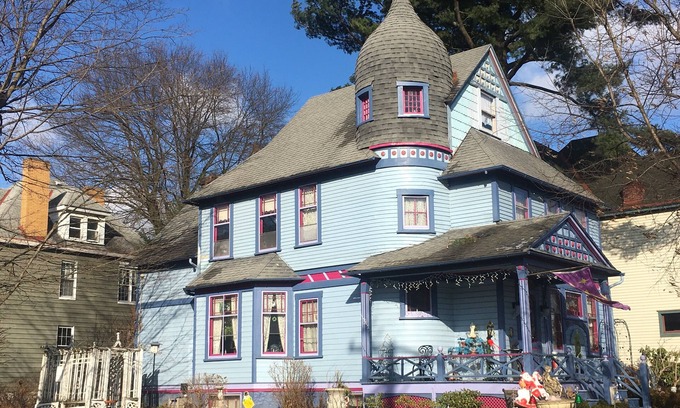 Aspinwall Maison | Near US Open Oakmont Country Club Free Transport Charming Victorian Guest House