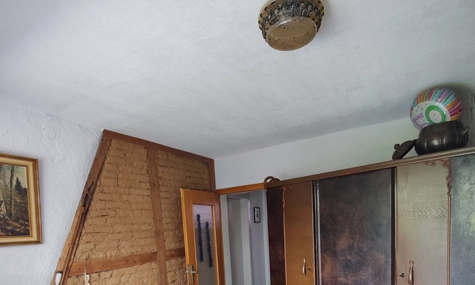 Rinteln Appartement | Near Weser Cycle Path, private room with large garden, pure relaxation