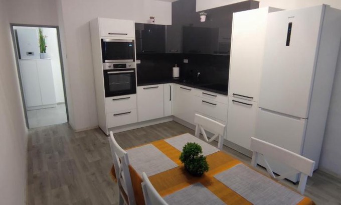 Strakonice Appartement | Nebřehovická, Strakonice.