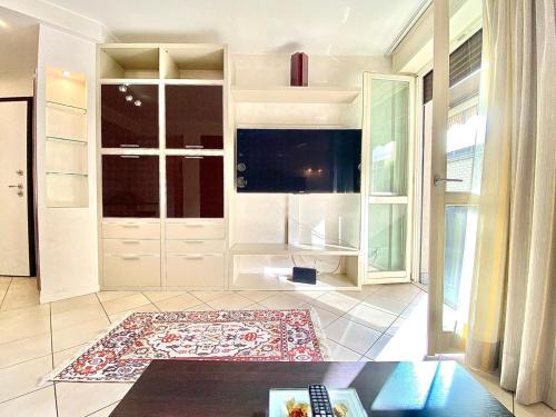 Certosa Appartement | Nel cuore di viale Certosa, tra Centro Città e Rho Fiera Milano, con parcheggio interno privato