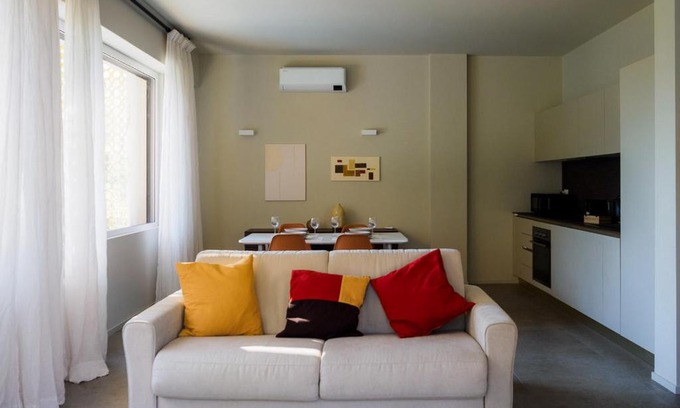 Quarto dei Mille Appartement | Nel verde a due passi dal mare