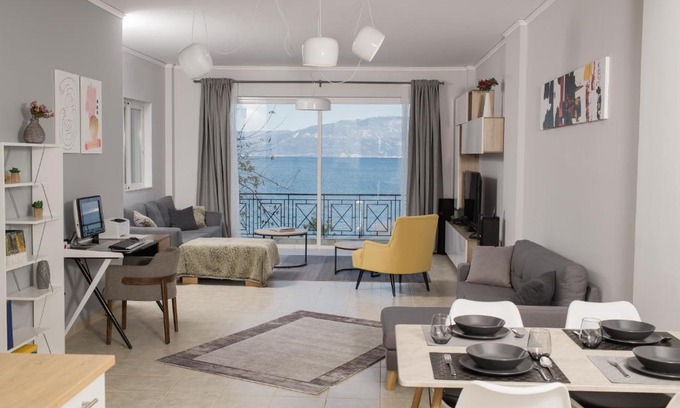 Aigio Appartement | nelion 01 - a DREAM apartment with amazing view