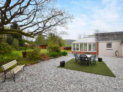 Dollar Maison | Nether Auchlinsky Cottage