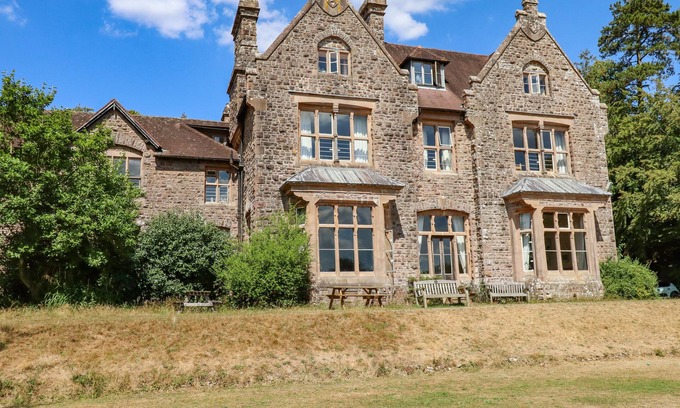 Winkleigh Maison | NETHERCOTT HOUSE, family friendly, with open fire in Hatherleigh
