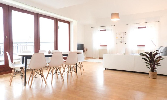 Obertshausen Appartement | - NEU - LUXUS Frankfurt Flat