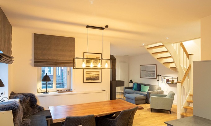 Spiekeroog Maison | Neues Luxuriöses Ferienhaus mit Hochwertiger Ausstattung in Zentraler Lag