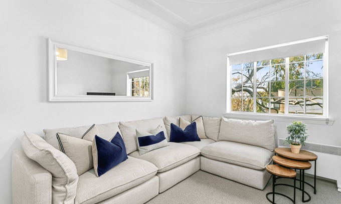 Cremorne Appartement | Cremorne- HARIS- Harrison St - Approx. $1300-$1600 per/week Modern Two Bedroom Apartment with Views