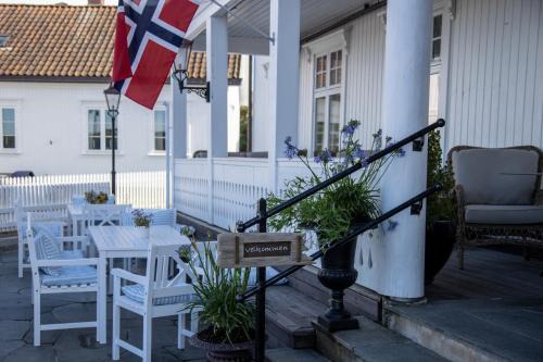 Nevlunghavn Hôtel | Nevlunghavn Gjestgiveri