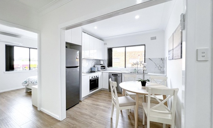 Ingleburn Appartement | ⭐️⭐️⭐️⭐️⭐️ New 2 Bedrooms Apartment in Ingleburn