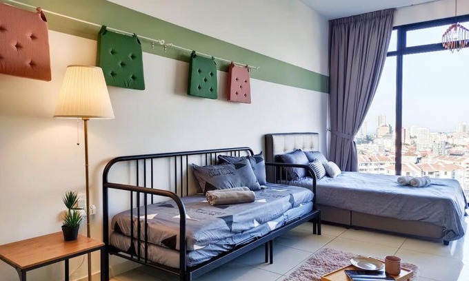 George Town Appartement | (New) 2BR Luxury Rooftop Swimming pook Homestay@Georgetown@10pax - 无敌美景两房民宿