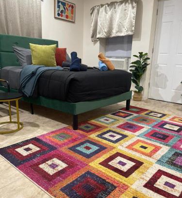 Ampere Appartement | New 4 Apts-198-3 Bed Apt 1st Floor & 3 Bed Apt 2nd Floor - 1 Bed Studio Apt Ground Floor & 1 Bed Studio Apt Ground Floor near Penn Station EWR Airport Hospital NYC