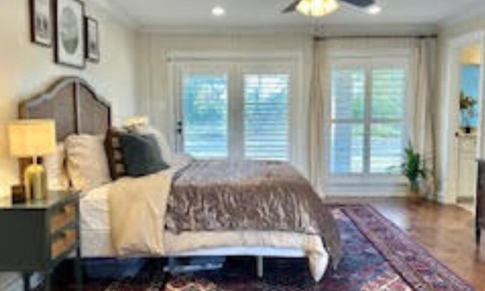Smith County Maison | NEW! 5-bedroom holiday home on 5+ acres minutes from city life