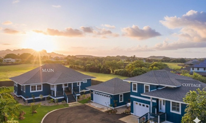 Poipu Maison | *NEW 5BD Luxe Beach Estate |Pool, PickleB, Gym| AC