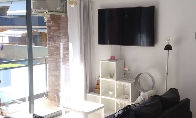 El Roc de Sant Gaieta Appartement | New and beautiful apartment in a quiet area very close to the beach