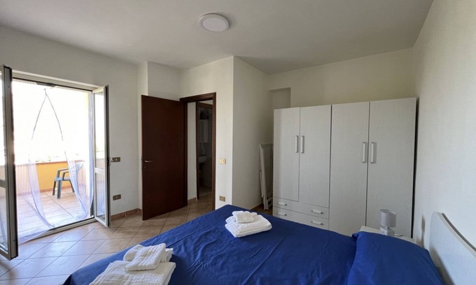 Fuscaldo Appartement | Appartement neuf et confortable à 50 mètres de la mer