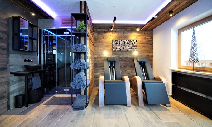 Ehrwald Appartement | New Apart at the Zugspitze with spa, hot tub, barbecue area, beautiful outdoor area...